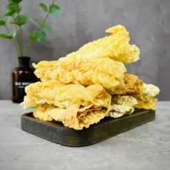 CRISPY FRIED TOFU WITH VEGETABLE OIL